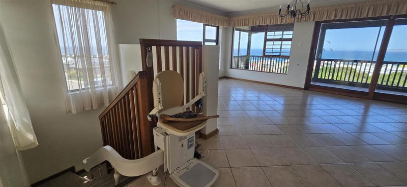 4 Bedroom Property for Sale in Reebok Western Cape